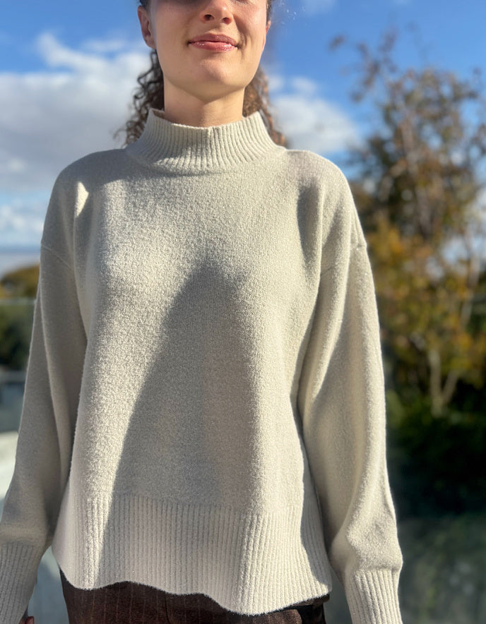 Betty Barclay Turtle Neck in Cream Sparkle