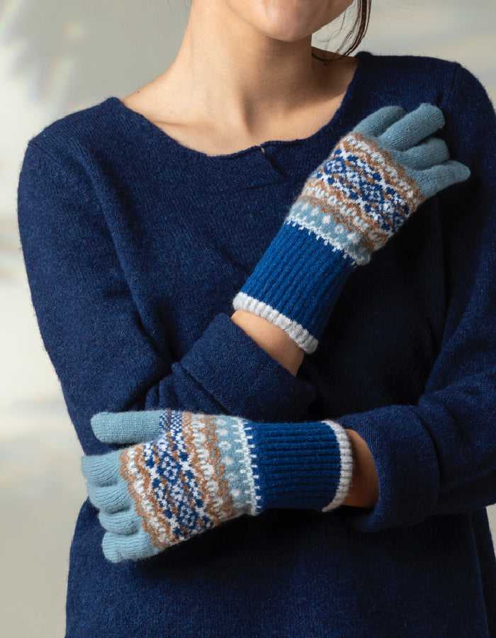 Eribe Alloa Fair Isle Gloves in Dew