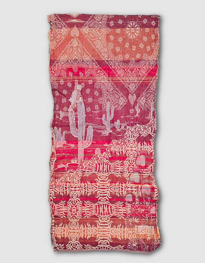 French Jacquard scarf in red and beige with cactus print