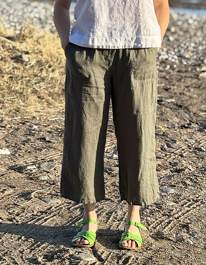 linen cropped trousers, elasticated was it in khaki