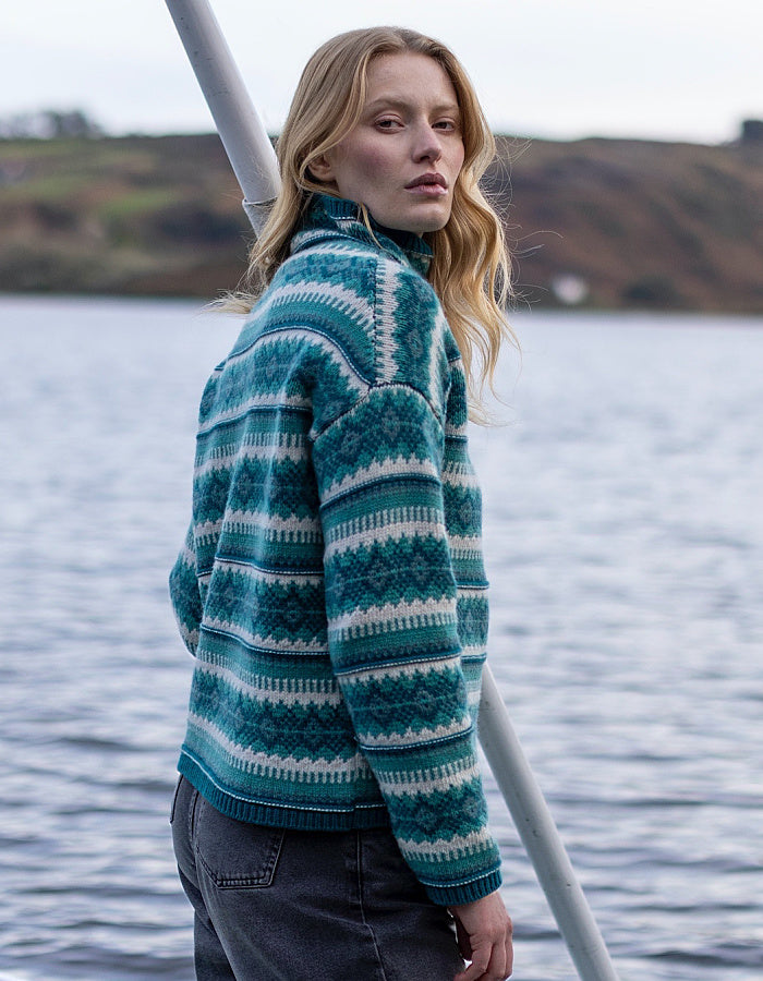 Fisherman out of Ireland Lambswool Fair Isle Funnel Neck Sweater in Emerald