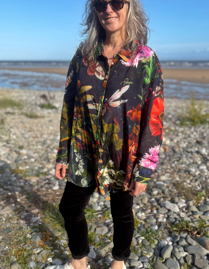 Escape Long Shirt in Maguana