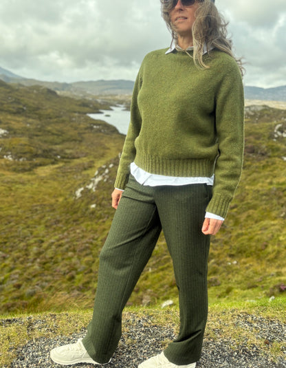 Harley Donegal Tweed Cropped Crew in Raasay