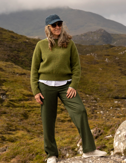 Harley Donegal Tweed Cropped Crew in Raasay