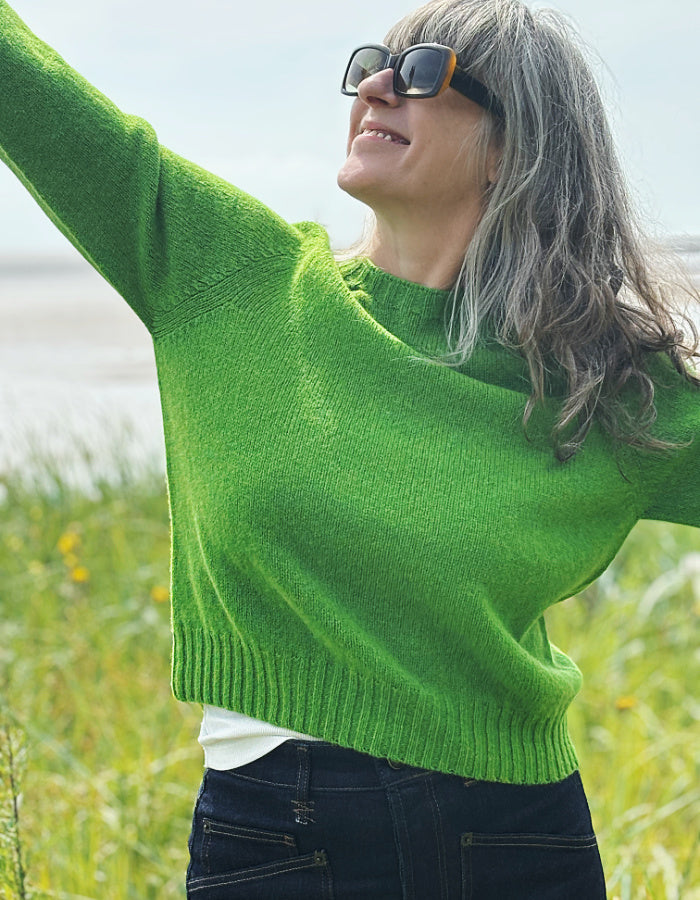 cropped green lambswool sweater with crew neck