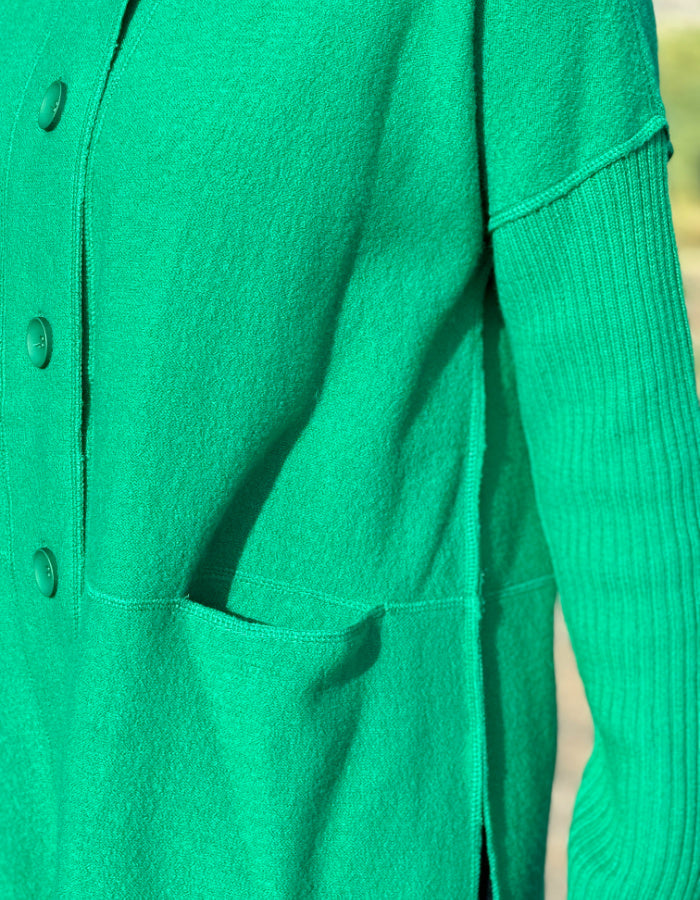 See Saw Ribbed Sleeve Coat in Emerald