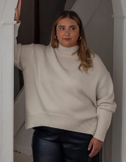 Chalk Harper Jumper in cream
