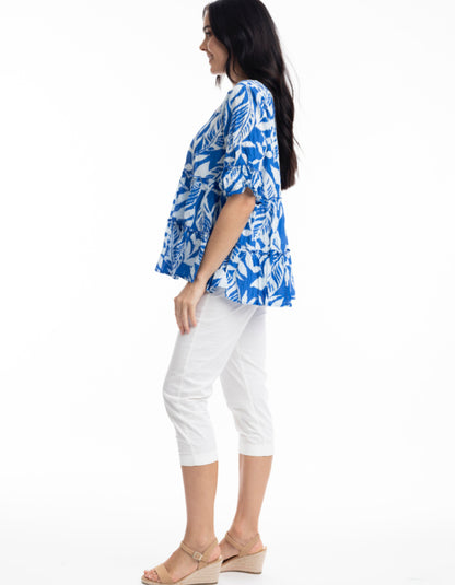 blue and white cotton tiered top with 3/4 length sleeves