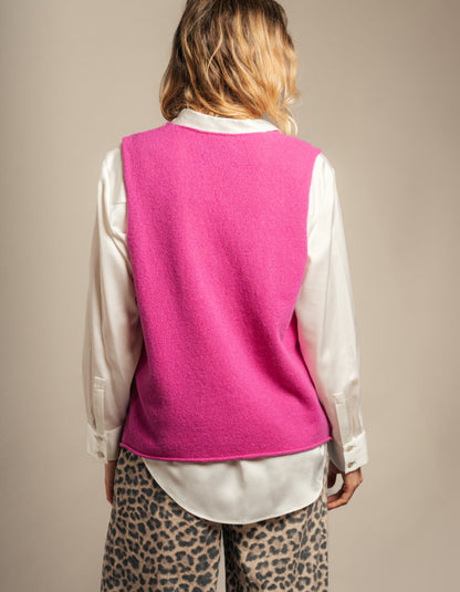 Eribe Corry V Neck Tank Top in Honesty