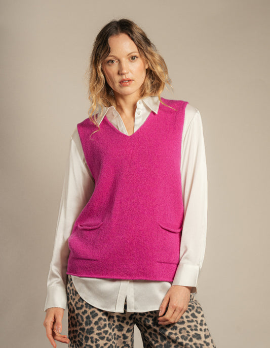 Eribe Corry V Neck Tank Top in Honesty