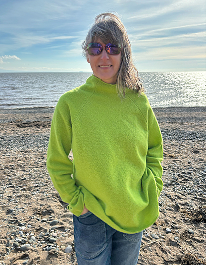 Eribe Corry Raglan Sweater in Luscious Lime