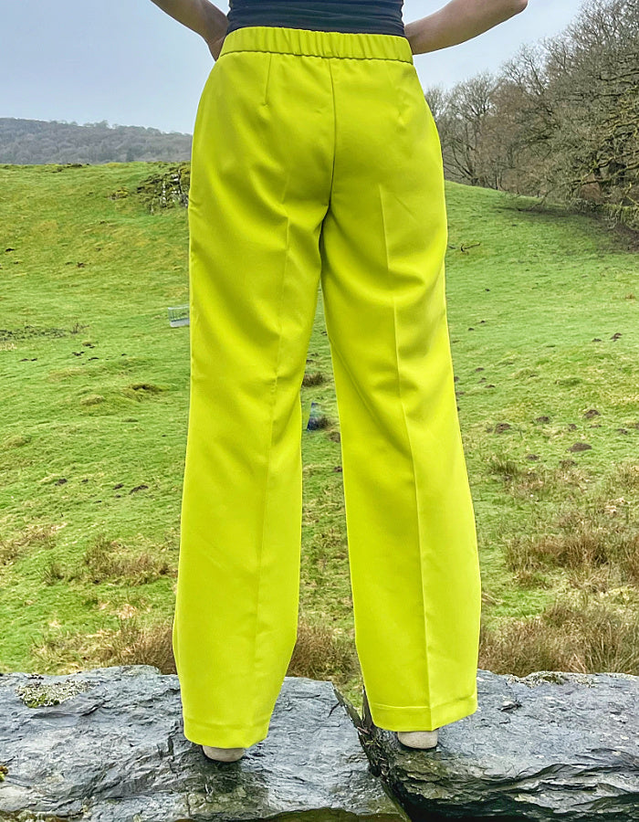 lime wide leg trouser with elasticated waist and two side pockets