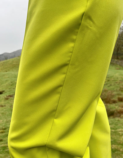 lime wide leg trouser with elasticated waist and two side pockets