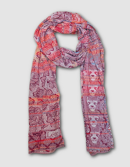 French jacquard scarf in pink with lion print