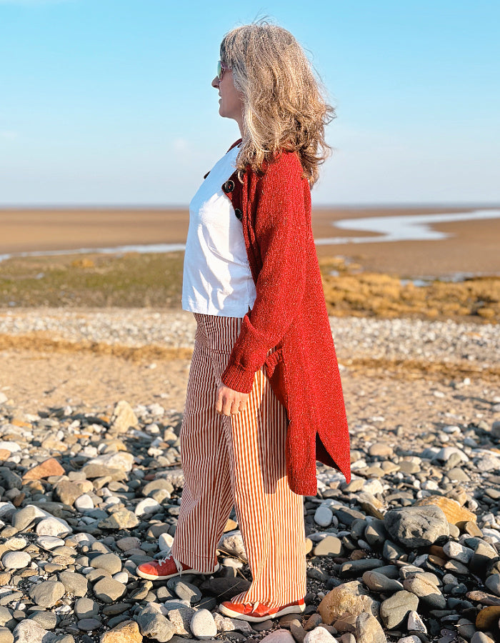 Fisherman out of Ireland Donegal Tweed Cardigan in Robbin