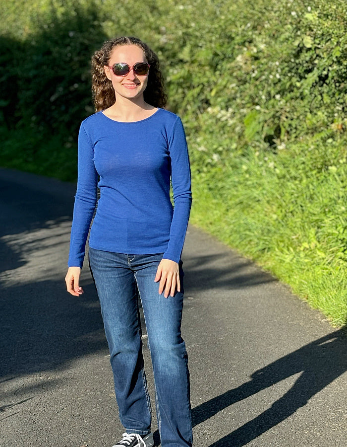 fine merino long sleeve tee in blue