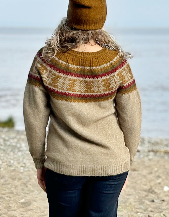 Noble Wilde Norwdarn Sweater in Tahiti Base