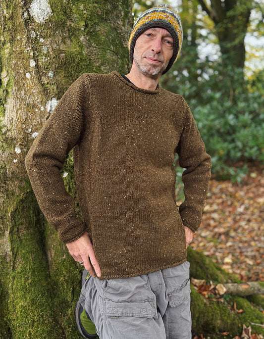 Fisherman out of Ireland Men's/Unisex Donegal Tweed Rollneck Sweater in Olive