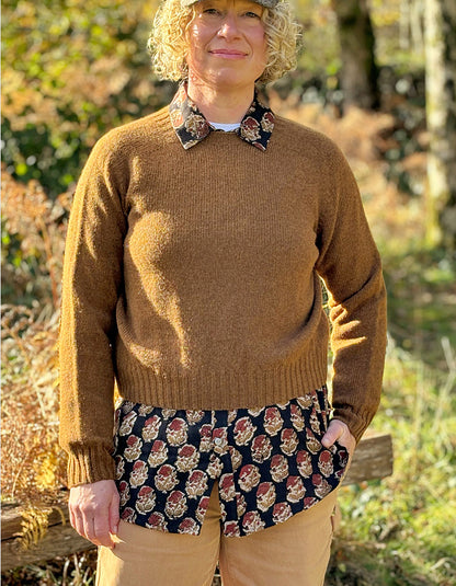 Harley Lambswool Short Sweater in Pecan