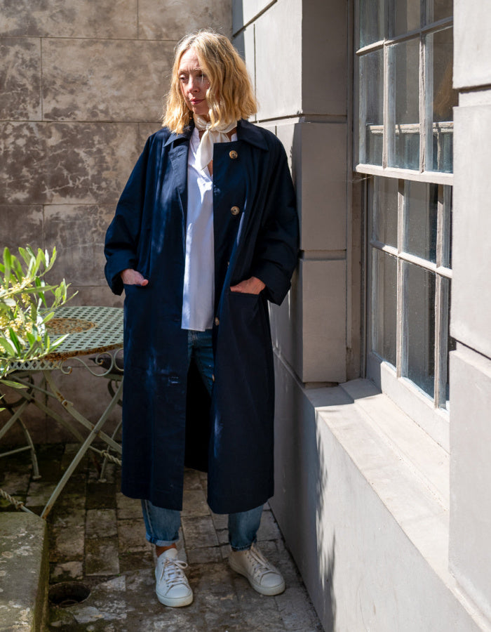 oversized trench style coat made from cotton in navy