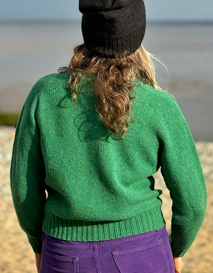 Harley Lambswool Short Sweater in Pixie