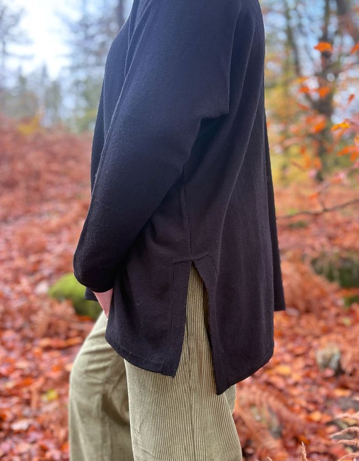 Ochre Carole Oversized Polo in Black Cashmere & Lambswool