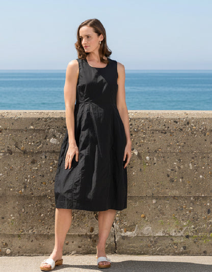 Foil Premier Dress in Black