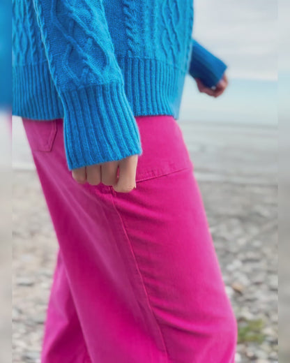 Heidekonigin Turtle Neck with Cables in Sky Blue