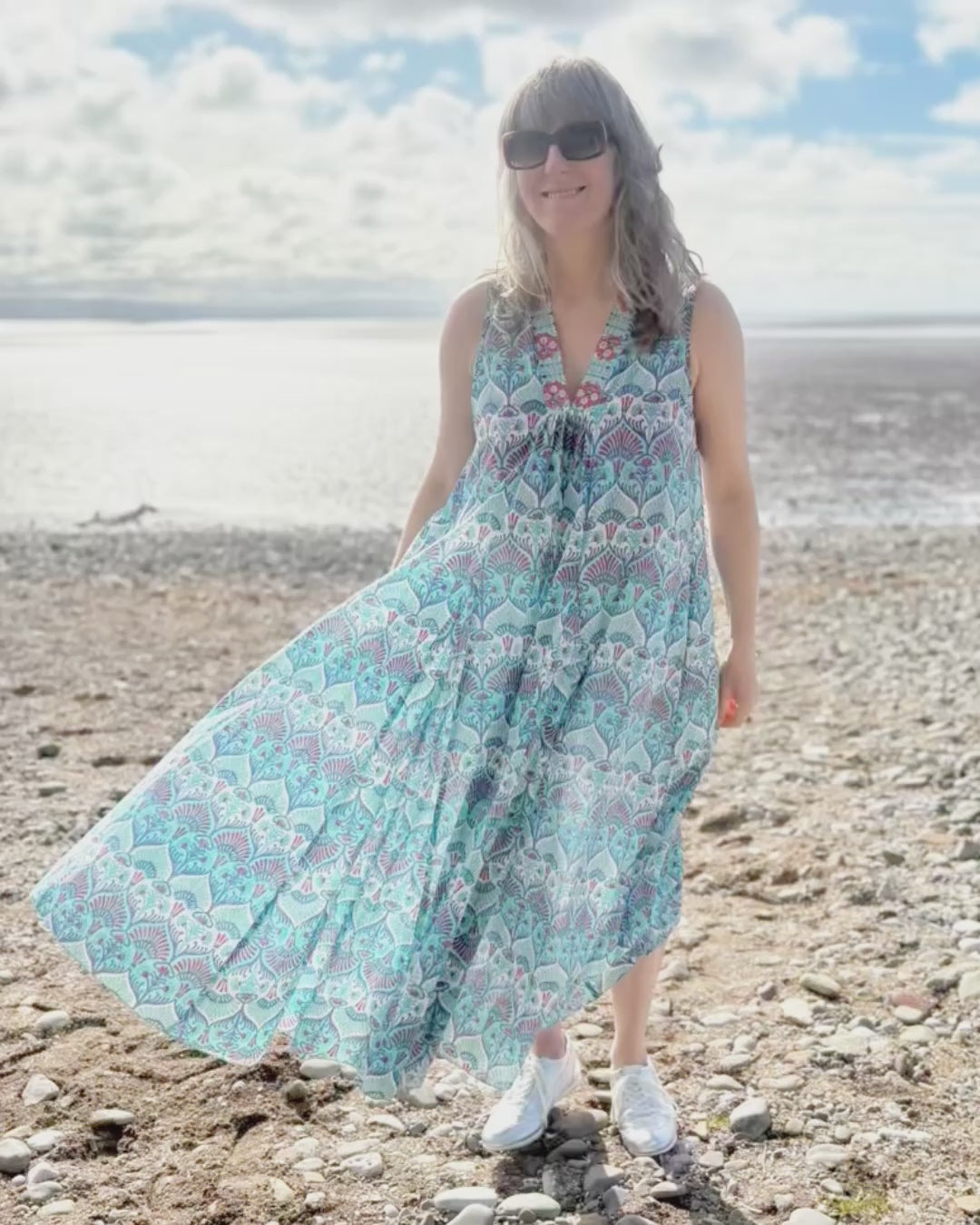 maxi sleeveless cotton kaftan dress with Indian hand block print in aqua turquoise white and red