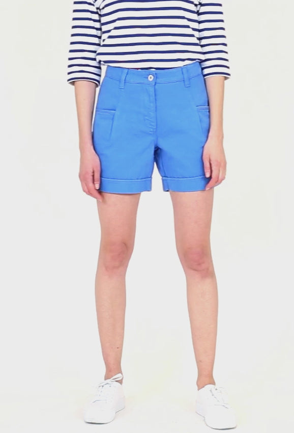 blue mid thigh length summer shorts with front and back pockets
