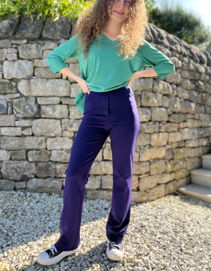 wide leg pull on trouser with elasticated waist in purple