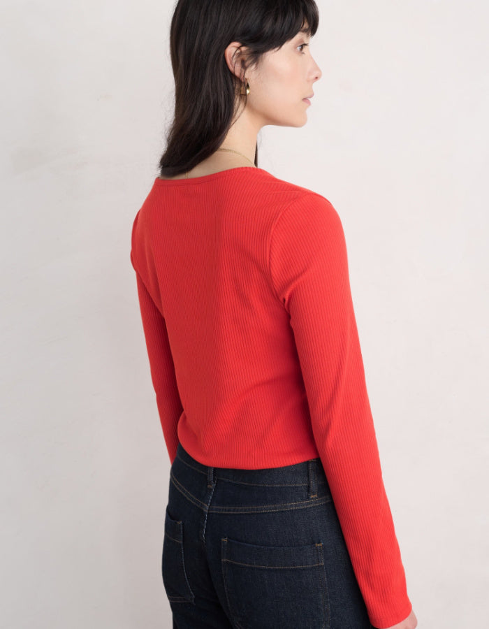 long sleeve cotton t shirt in red with ribbed texture and round neckline