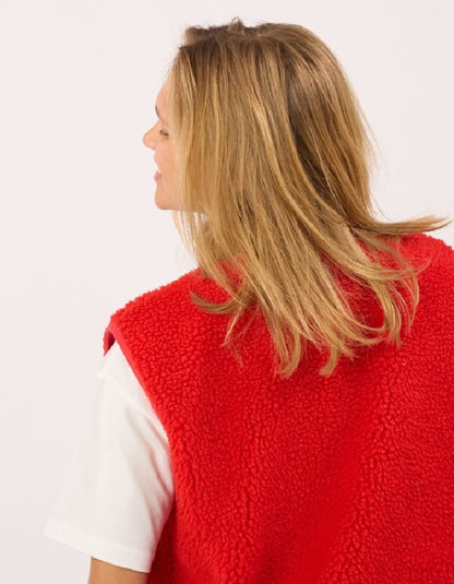 Billy Belt Sherpa Vest in Red