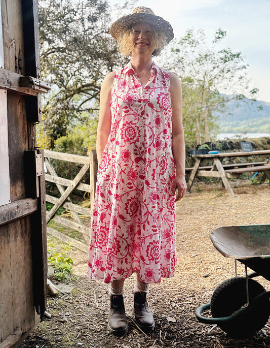 safari style sleeveless shirt dress with a midi length in summer pink print, gorgeous for a summers day