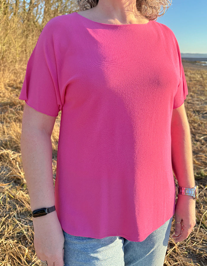 Yellow Label Short Sleeve Sweater in Pink