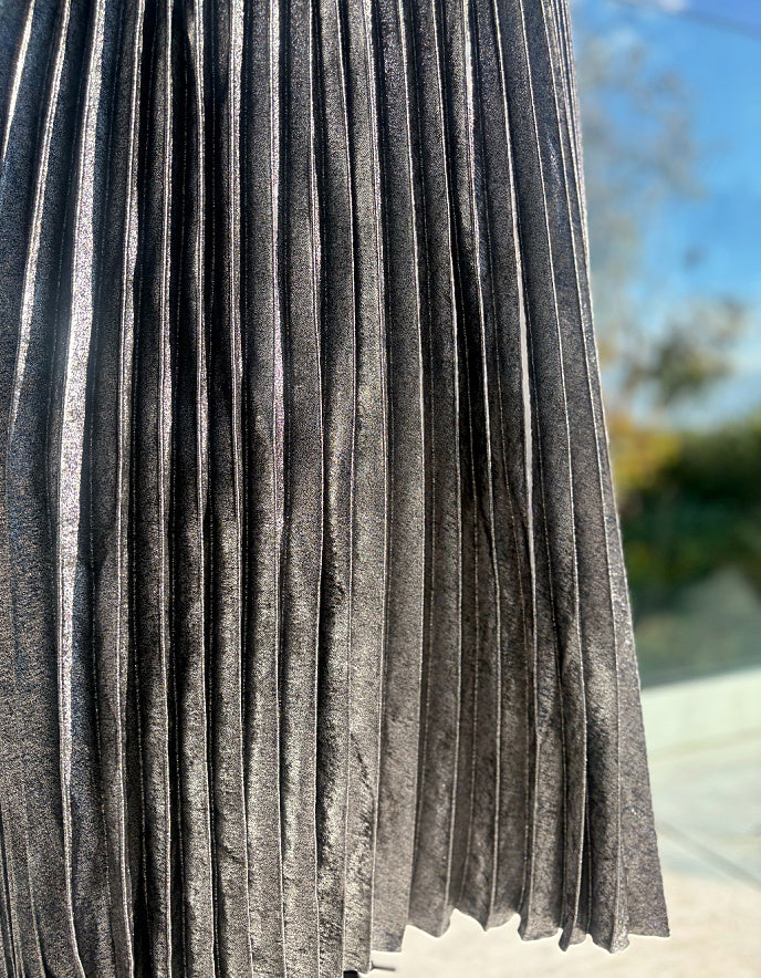 Pomodoro Metallic Pleated Skirt