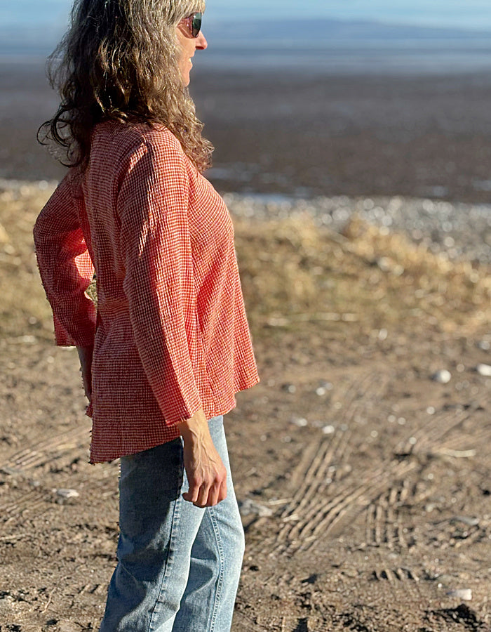 summer top with round neck and 3/4 length sleeves in viscose gingham check in clay orange and white 