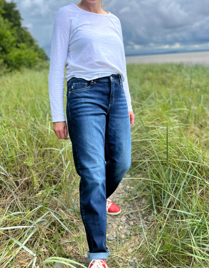 authentic vintage blue washed straight leg jeans