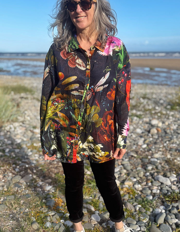 Escape Long Shirt in Maguana