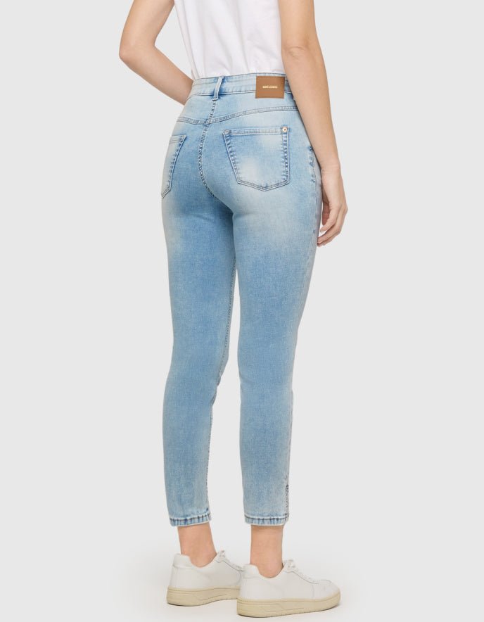 summer vintage wash stretchy cropped jeans