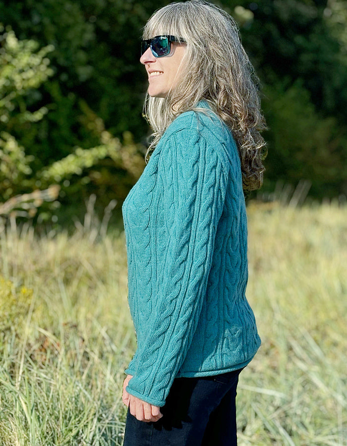 fitted cable lambswool sweater in turquoise