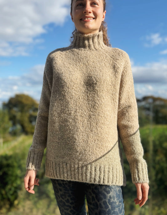 Milano Turtle Neck Pullover in Sand