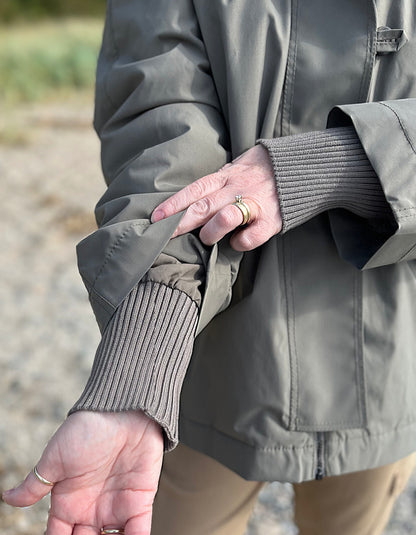 Didriksons Ambra Jacket in Walnut