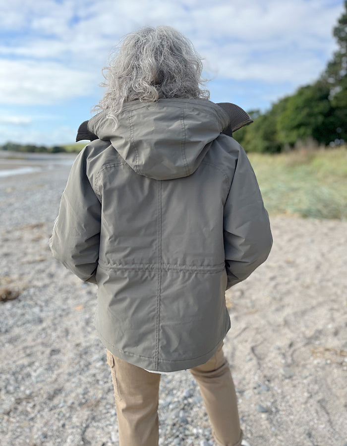 Didriksons Ambra Jacket in Walnut