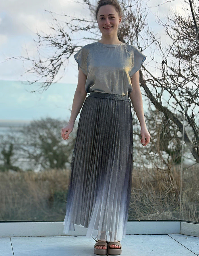 pleated metallic ombre silver midi length skirt with elasticated waist