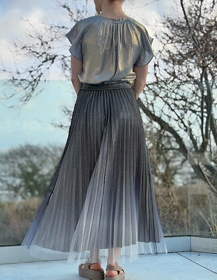 pleated metallic ombre silver midi length skirt with elasticated waist