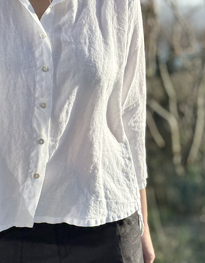 Cut Loose High Low Shirt in White