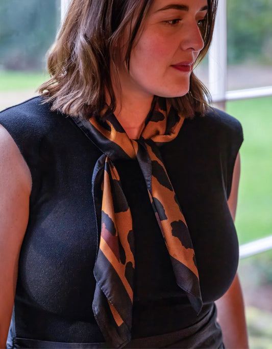 Chalk Luna Scarf in Animal