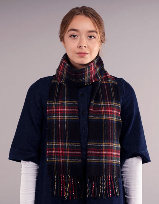 Lochcarron Lambswool Scarf in Stewart Black Modern